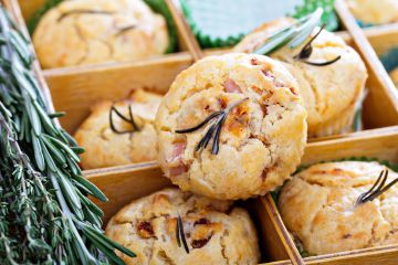 Muffins au jambon et feta