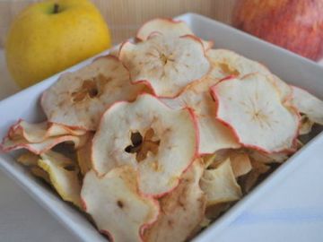 Pommes séchées au four ou chips de pommes